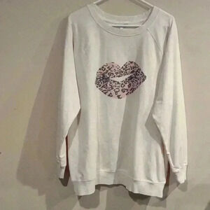 Women's Wildfox crewneck‎ sweatshirt size large
